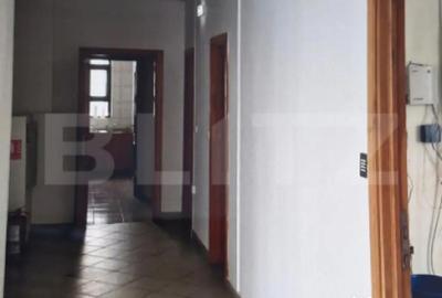 Spațiu comercial, de 450 mp, în Central - 1