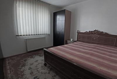 Apartament cu 3 camere semidecomandat în Central - 21
