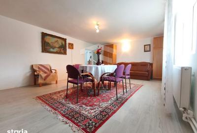 Casă cu 5 camere cu Teren 800 Mp în Central - 10