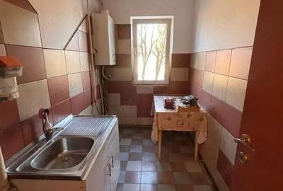 Apartament cu 2 camere decomandat în Astra - 8
