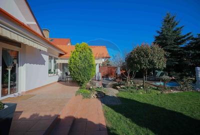 Casă individuală cu 5 camere cu Canalizare în Episcopia Bihorului - 7