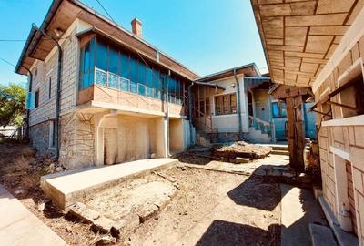 Proprietar vând casă cu 7 camere în Diculești, teren 2267 mp - 4
