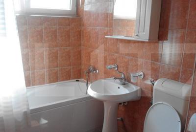 Apartament de vanzare, cu 2 camere, 48 mp, zona Soarelui - 3