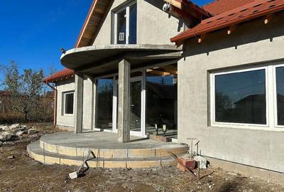 Casă cu 3 camere cu Teren 1100 Mp în Radovan - 4