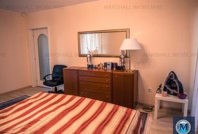 Vila cu 7 camere de vanzare in Baicoi, zona Vest, 360 mp #13205 - 13