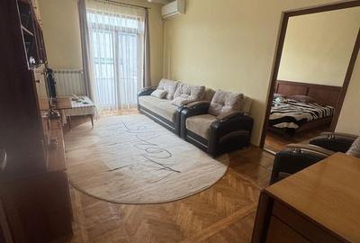 Apartament cu 3 camere semidecomandat, mobilat în Peninsula - 2