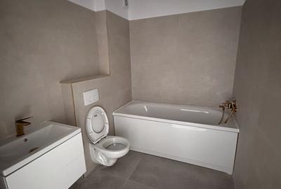Apartament cu 3 camere semidecomandat în Central - 5
