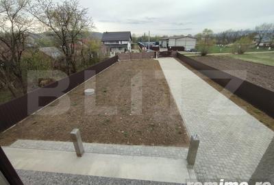 Casă cu 4 camere cu Teren 2500 Mp în Horodnic - 9