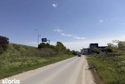 Teren de 3000 mp, în Central