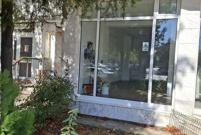 Spațiu comercial, de 20 mp, în Micro 19 - 2