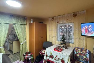 Casă cu 3 camere în Central - 2