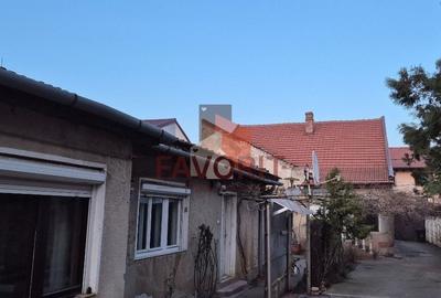 Casă individuală cu 5 camere cu Canalizare în Gării - 13