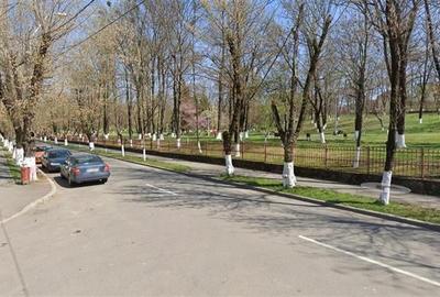 Garsonieră decomandată în Central - 1