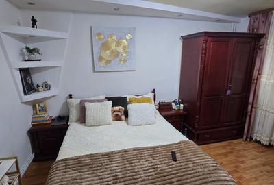 Apartament trei camere - etaj 2 - 80 mp - zona Restaurant Urban - 4