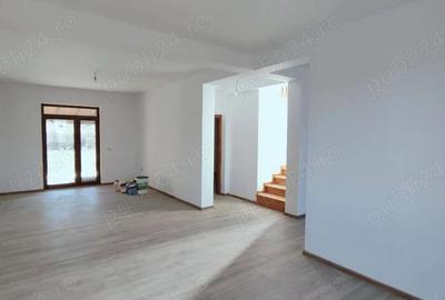 Casă cu 4 camere cu Teren 306 Mp în Chișoda - 5