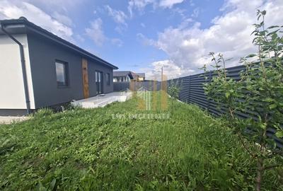 Casă individuală cu 4 camere cu Canalizare în Sânpetru - 23