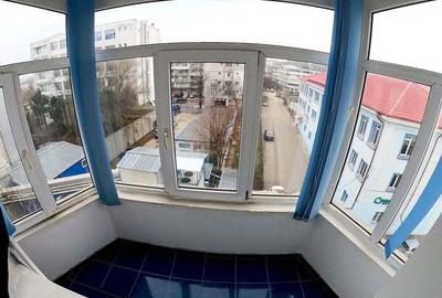 Apartament 3 camere zona Port - 3