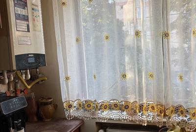 Casă cu 4 camere în Ipotești - 6