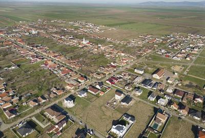Teren de 1680 mp, în Central - 5