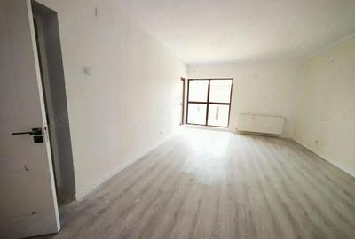 Apartament cu 2 camere decomandat în Brestei - 12