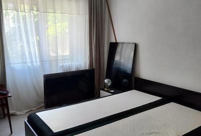 Apartament cu 2 camere semidecomandat în Micălaca