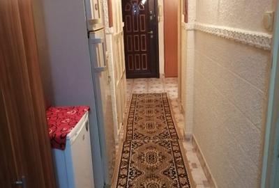 Apartament cu 3 camere, transformat din 2 camere, Poarta 6 - 1