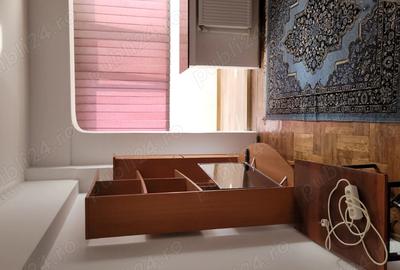 Garsoniera de inchiriat ultracentral Bacau , str. Mihai Viteazul ,et.1 - 3