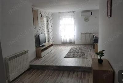 Inchiriez ap 2 cam. ultracentral, mobilat, loc parcare, 480 eur luna. - 2