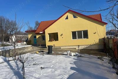 Casă cu 1 camere cu Teren 2665 Mp în Exterior Vest - 3