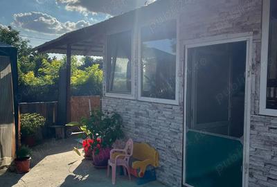 Casă cu 3 camere cu Teren 1311 Mp în Bordei Verde - 4