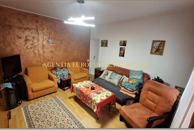 Garsoniera de inchiriat la curte zona Capitol - 9