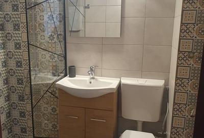 Apartament cu 2 camere decomandat în Central - 2