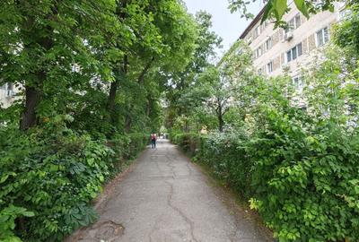 Apartament cu 2 camere nedecomandat, mobilat în Circumvalațiunii - 16