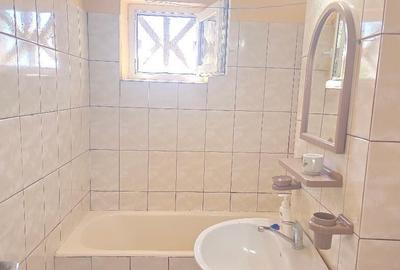 Vand apartament 2 camere decomandat in Deva, Balcescu, 22 Decembrie - 4