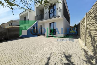 Duplex cu 5 camere cu Canalizare în Dumbrăvița - 1