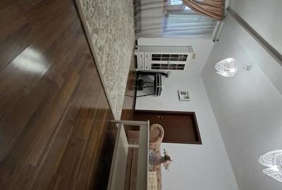 Apartament cu 4 camere decomandat în Central - 2