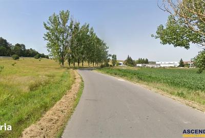 Teren de 22500 mp, în Central - 5