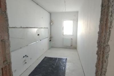 Apartament Decomandat Centrala Proprie Etaj 1 Metalurgiei - 5