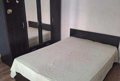 Apartament cu 2 camere decomandat în 1 Mai - 2