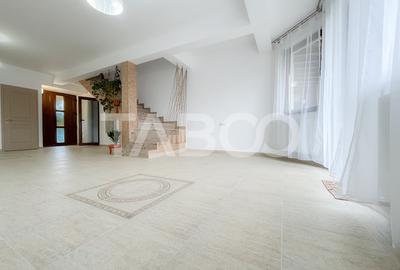 Duplex cu 6 camere cu Canalizare în Bună Ziua - 2