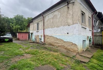 Casă cu 4 camere în Arcu - 1