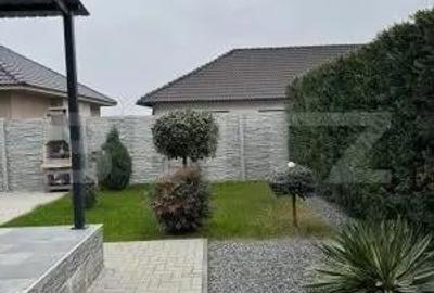 Casa 3 camere , curte proprie 250 mp , 80 mp utili Casa 3 camere , curte proprie 250 mp , 80 mp utili - 3