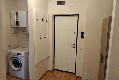 Apartament cu 2 camere semidecomandat în Turnișor - 1