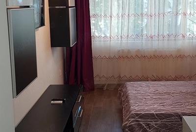 Garsonieră decomandată în Țiglina 1 - 4
