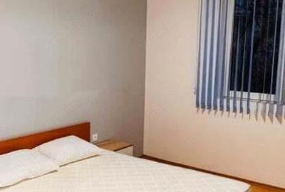 Apartament cu 2 camere în Apărătorii Patriei