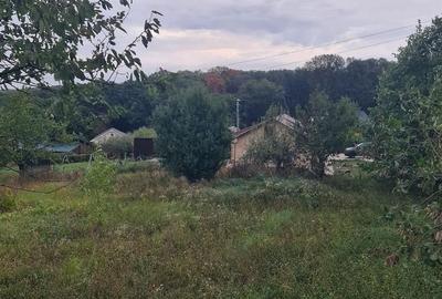 Teren intravilan de 818 mp, în Spitalul Județean - 1