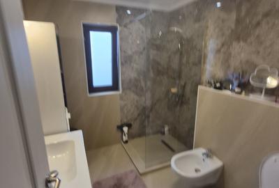 Casă cu 4 camere în Tărlungeni - 2