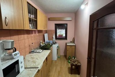 Casă cu 3 camere cu Teren 450 Mp în Lăpuș