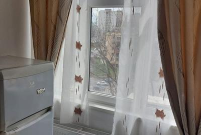 Garsonieră semidecomandată în Craiovei - 2