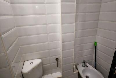 De vânzare – Apartament 3 camere decomandat, Micro 20 (Dunărea) - 9